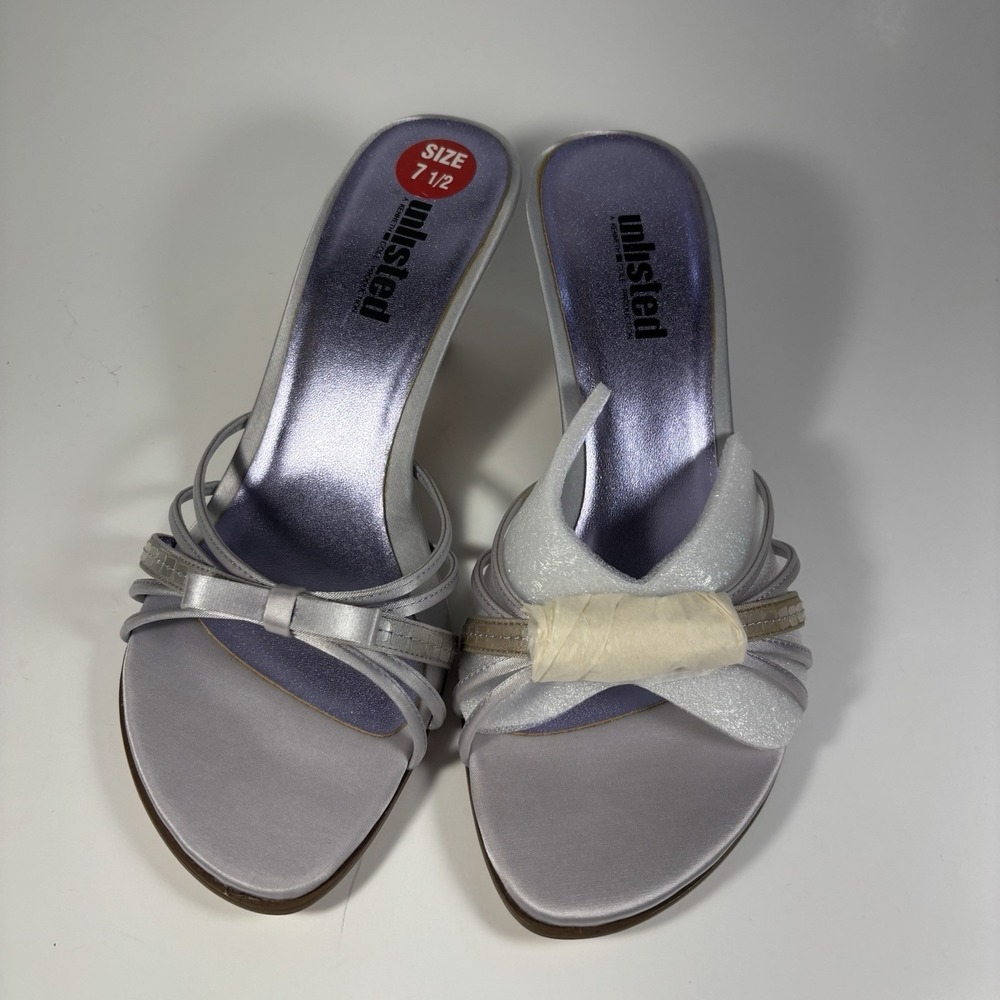 Unlisted‎ by Kenneth Cole Sing Along SA  Sandals Shoes Size 7.5M Gray Lilac